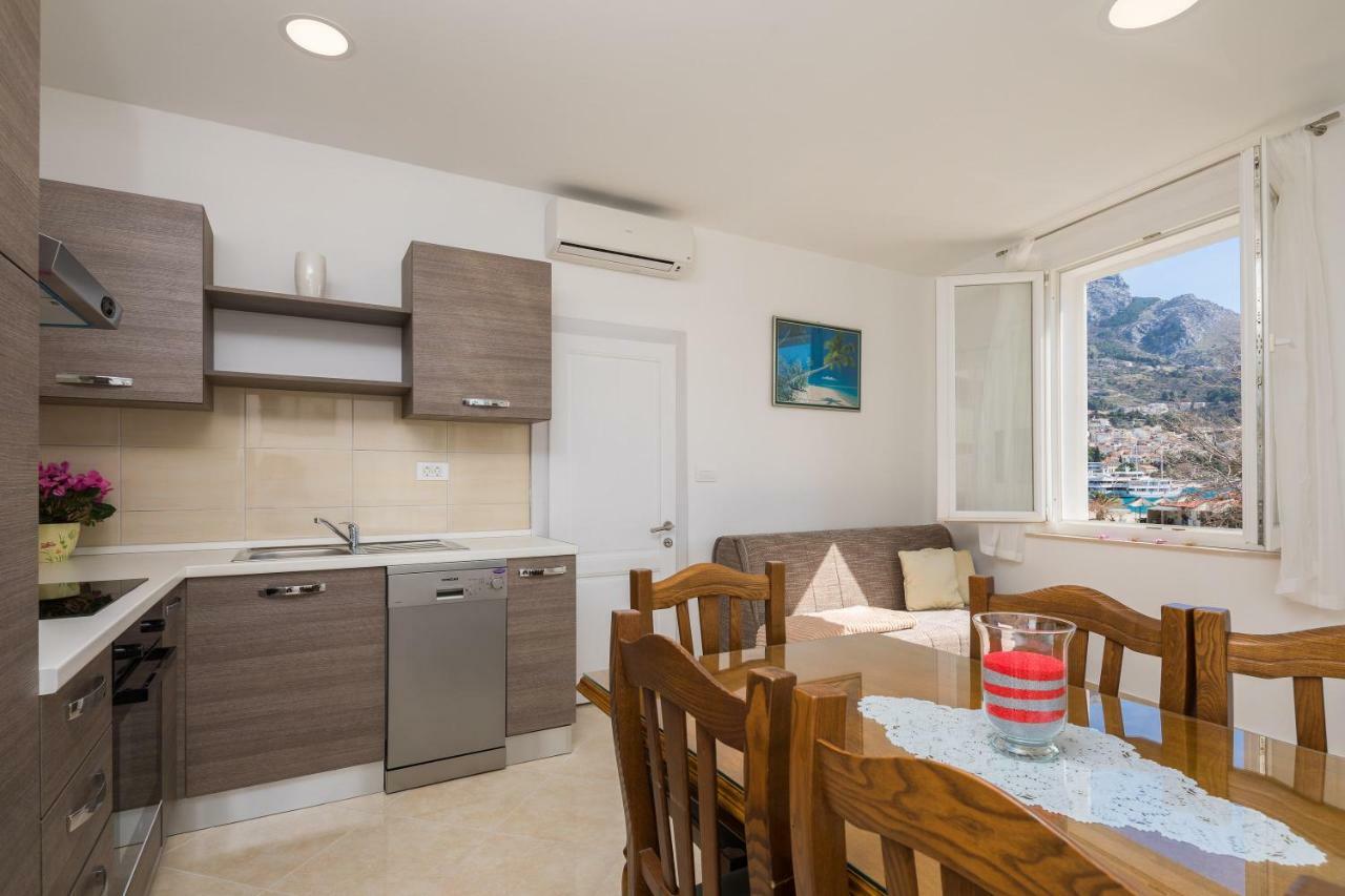 Sandy Beach Apartment โอมิช ภายนอก รูปภาพ