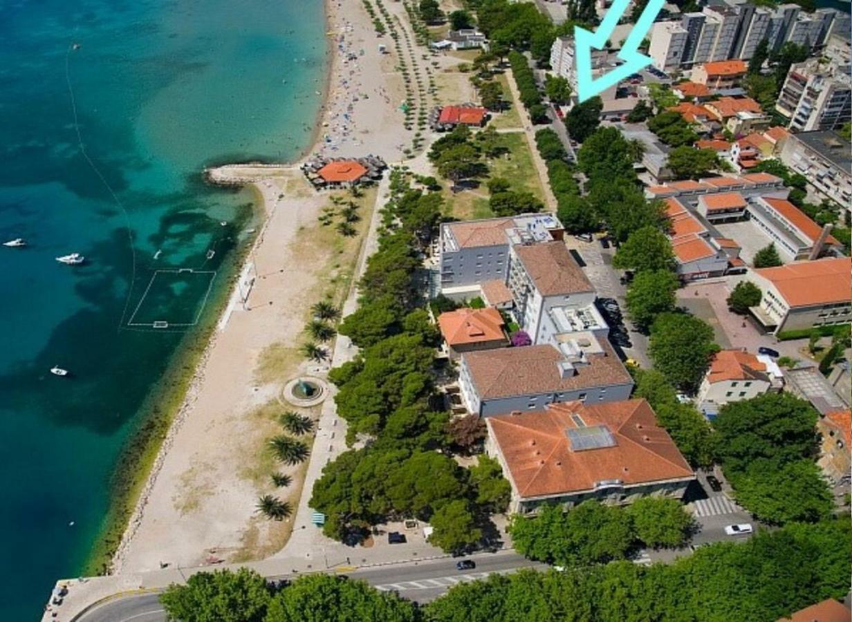 Sandy Beach Apartment โอมิช ภายนอก รูปภาพ